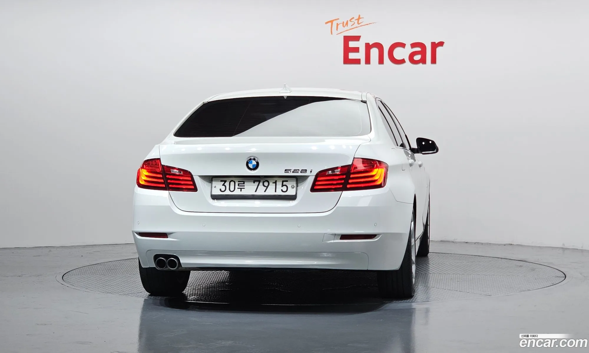 BMW 5 Series 2014 WBA5A5106FD940459 — 18