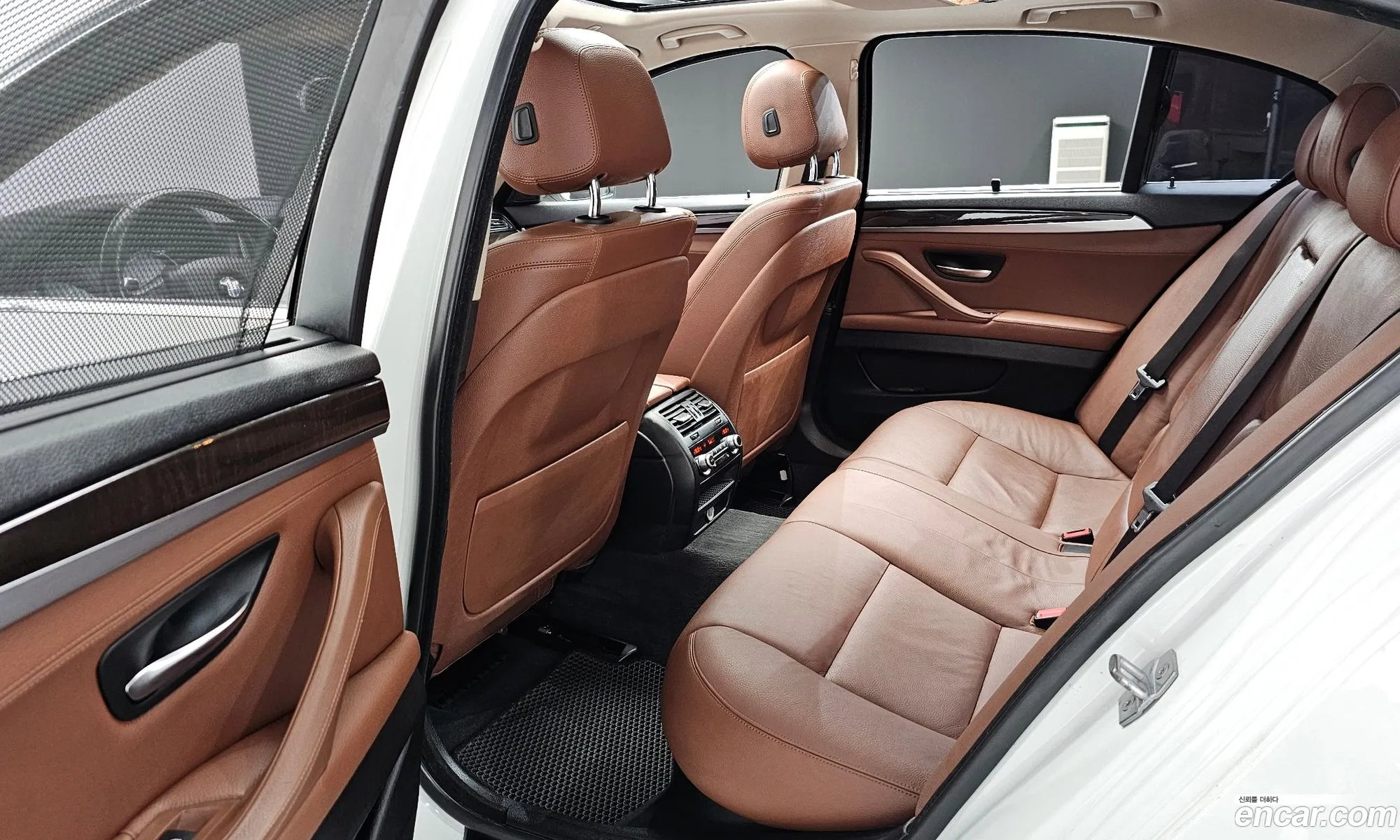 BMW 5 Series 2014 WBA5A5106FD940459 — 3