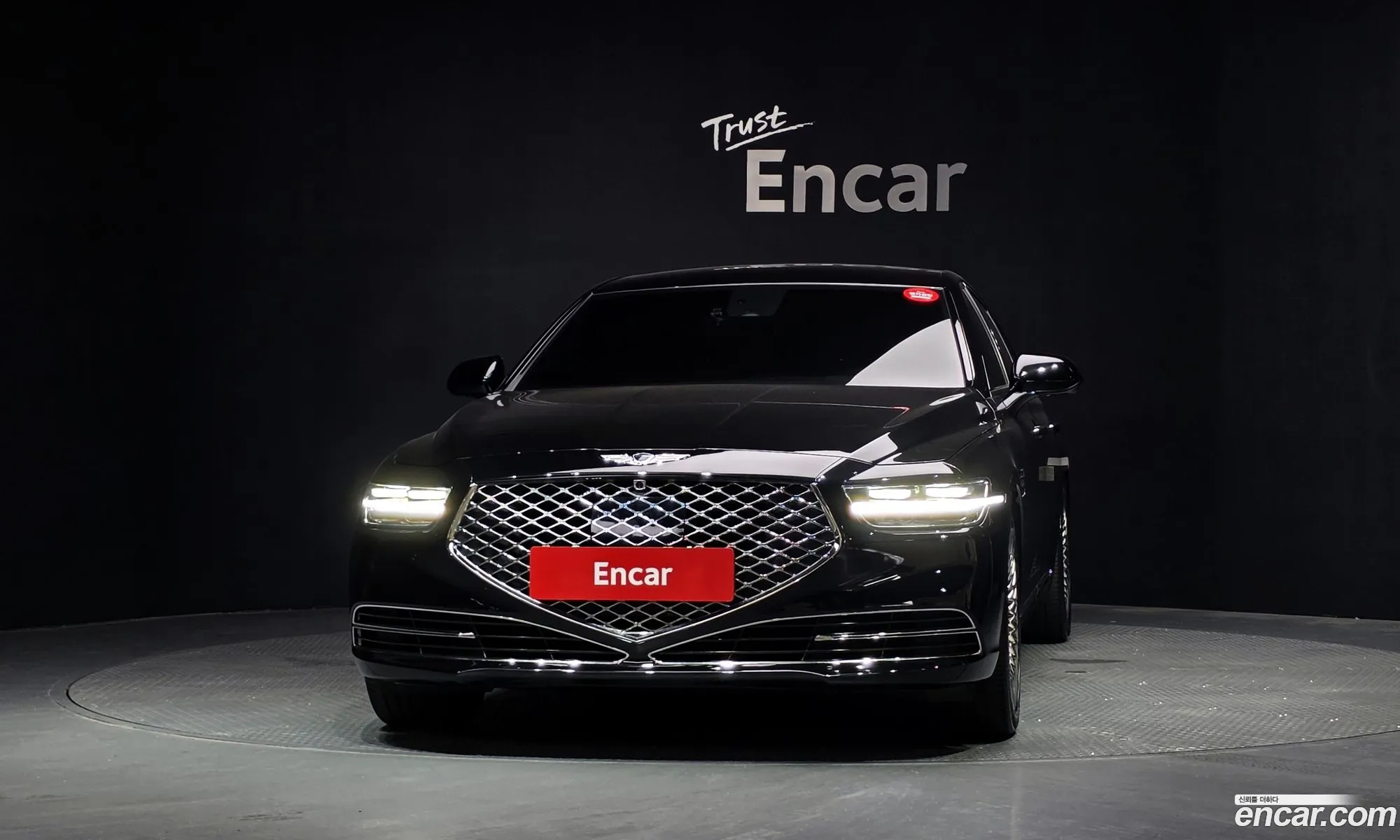 Genesis G90 2019 KMHG241DDKU076024 — 4