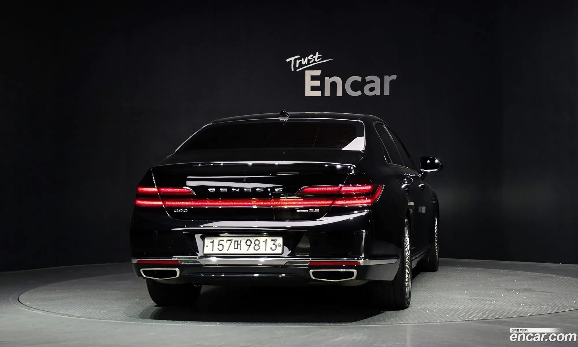Genesis G90 2019 KMHG241DDKU076024 — 2