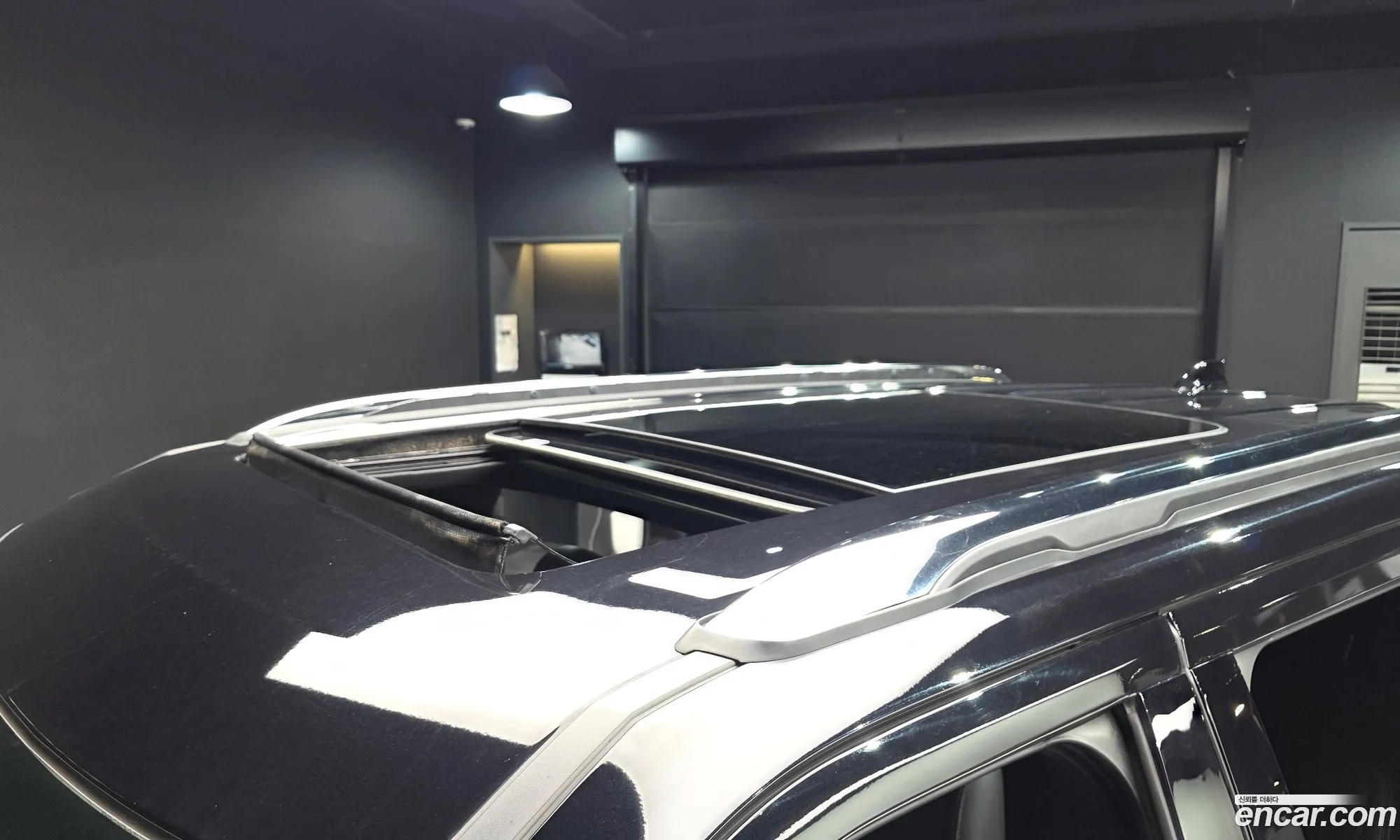 Ford Explorer 2019 1FM5K8FH6KGA56008 — 13