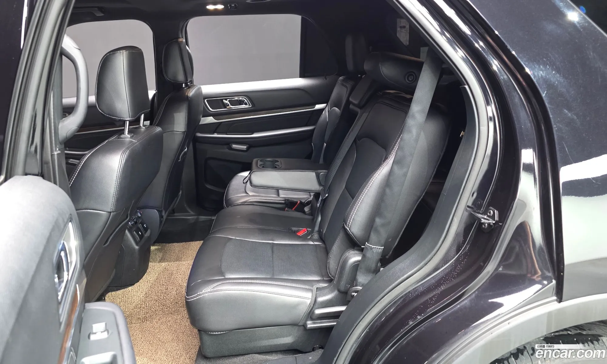Ford Explorer 2019 1FM5K8FH6KGA56008 — 2
