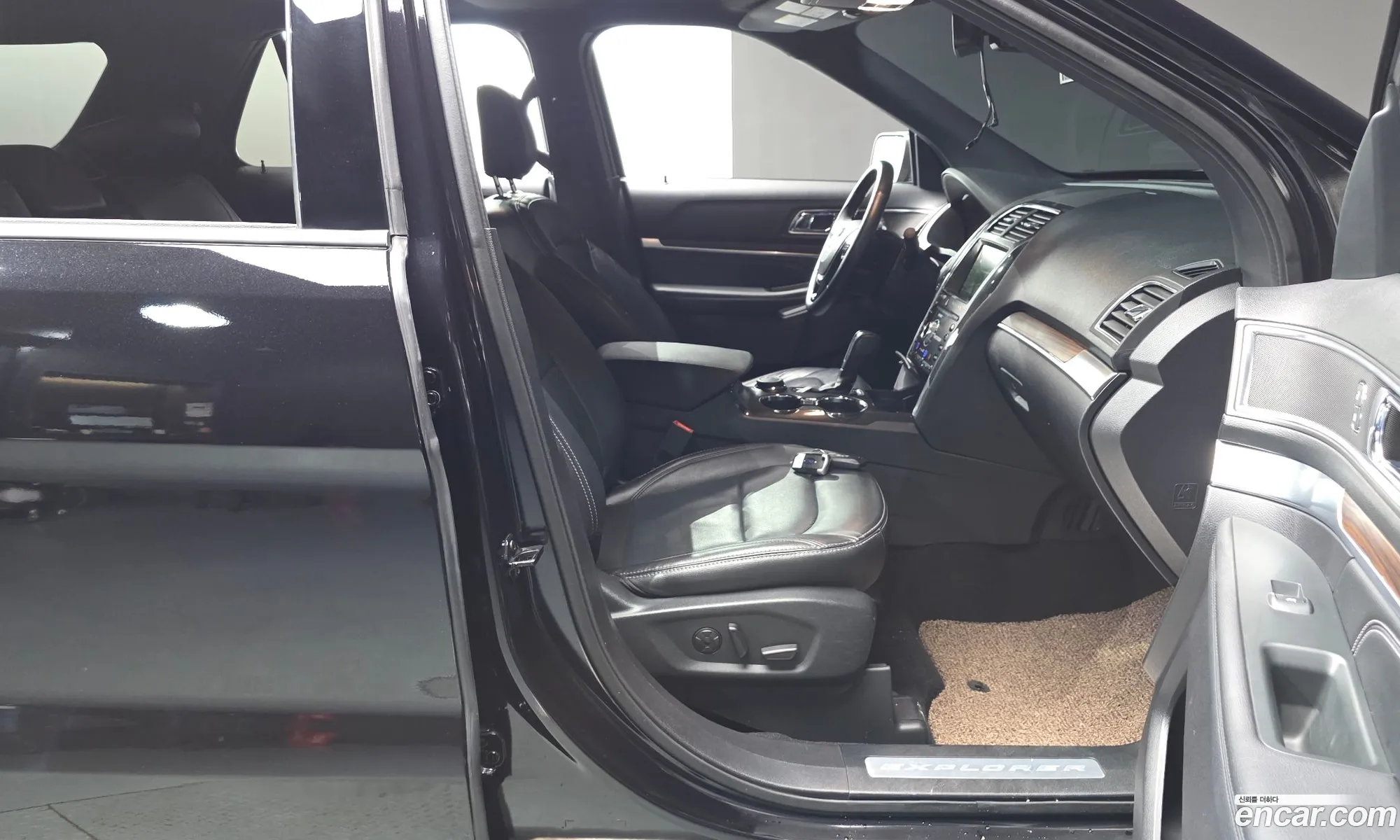 Ford Explorer 2019 1FM5K8FH6KGA56008 — 30