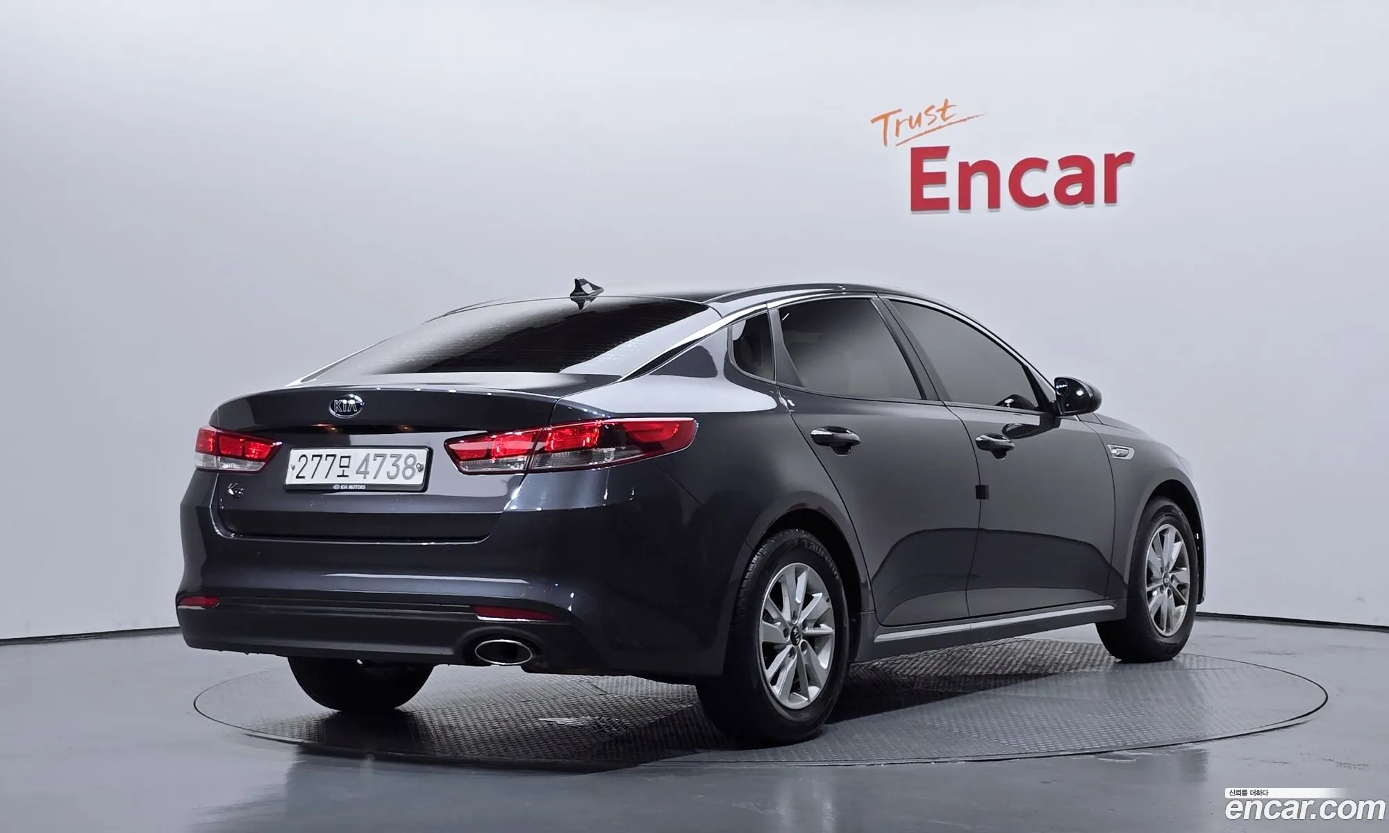 Kia K5 2016 — 11