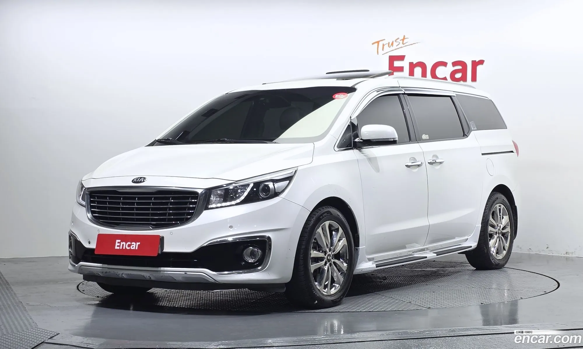 Kia Carnival 2014 KNAME81ABFS028264 — 4
