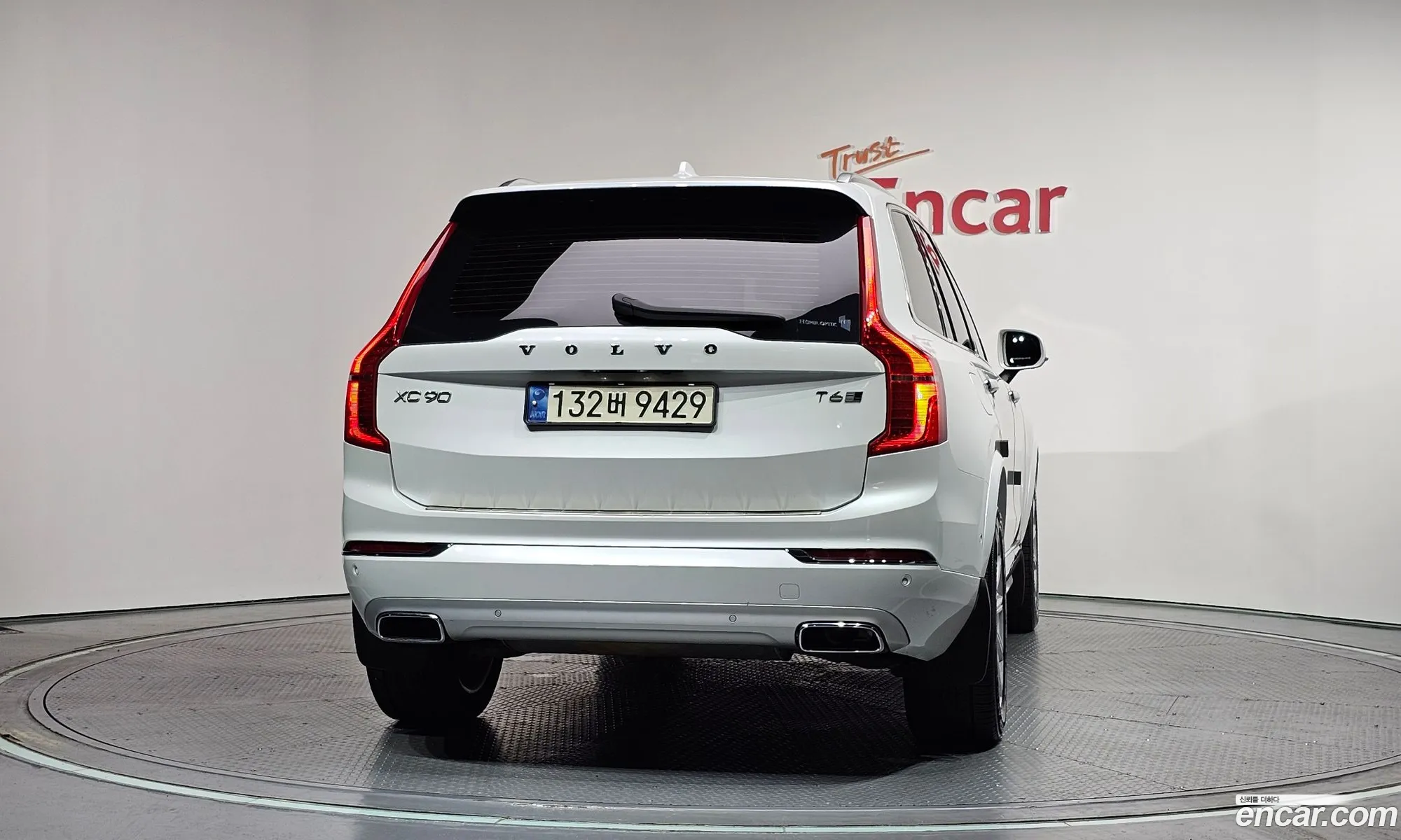 Volvo XC90 2018 — 18