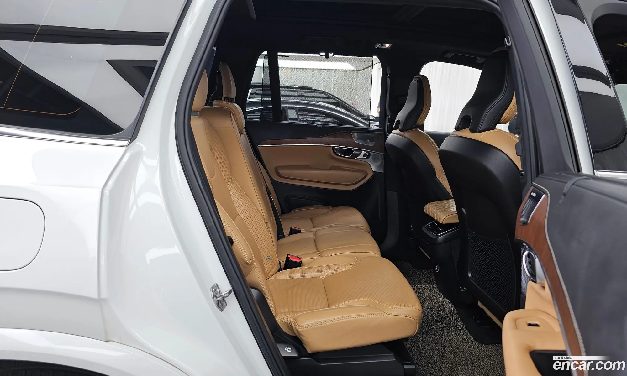 Volvo XC90 2018 — 2