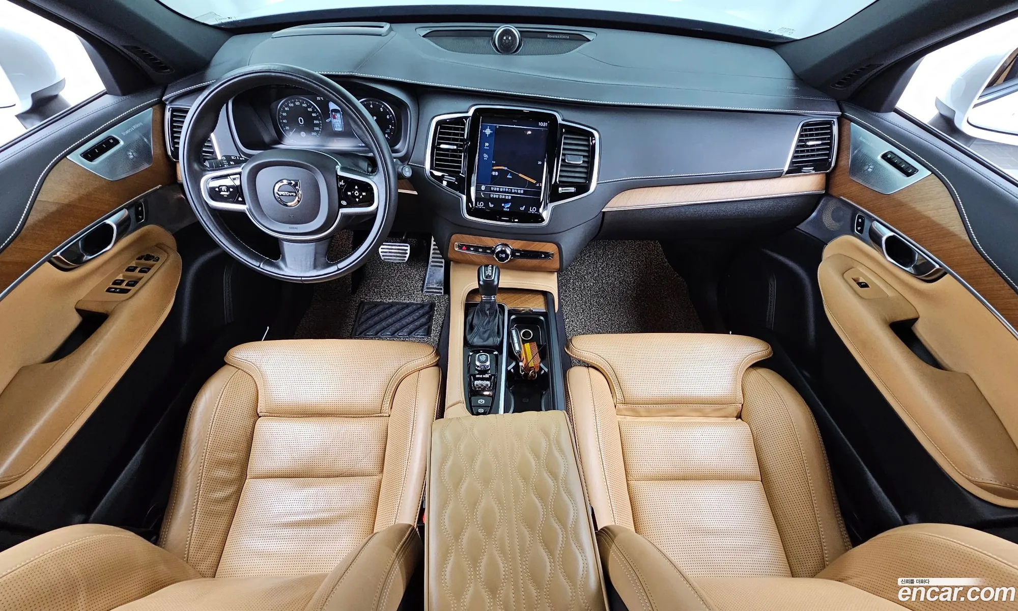 Volvo XC90 2018 — 13