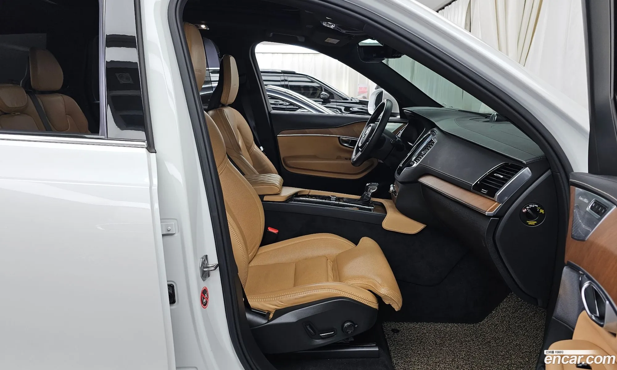 Volvo XC90 2018 — 15