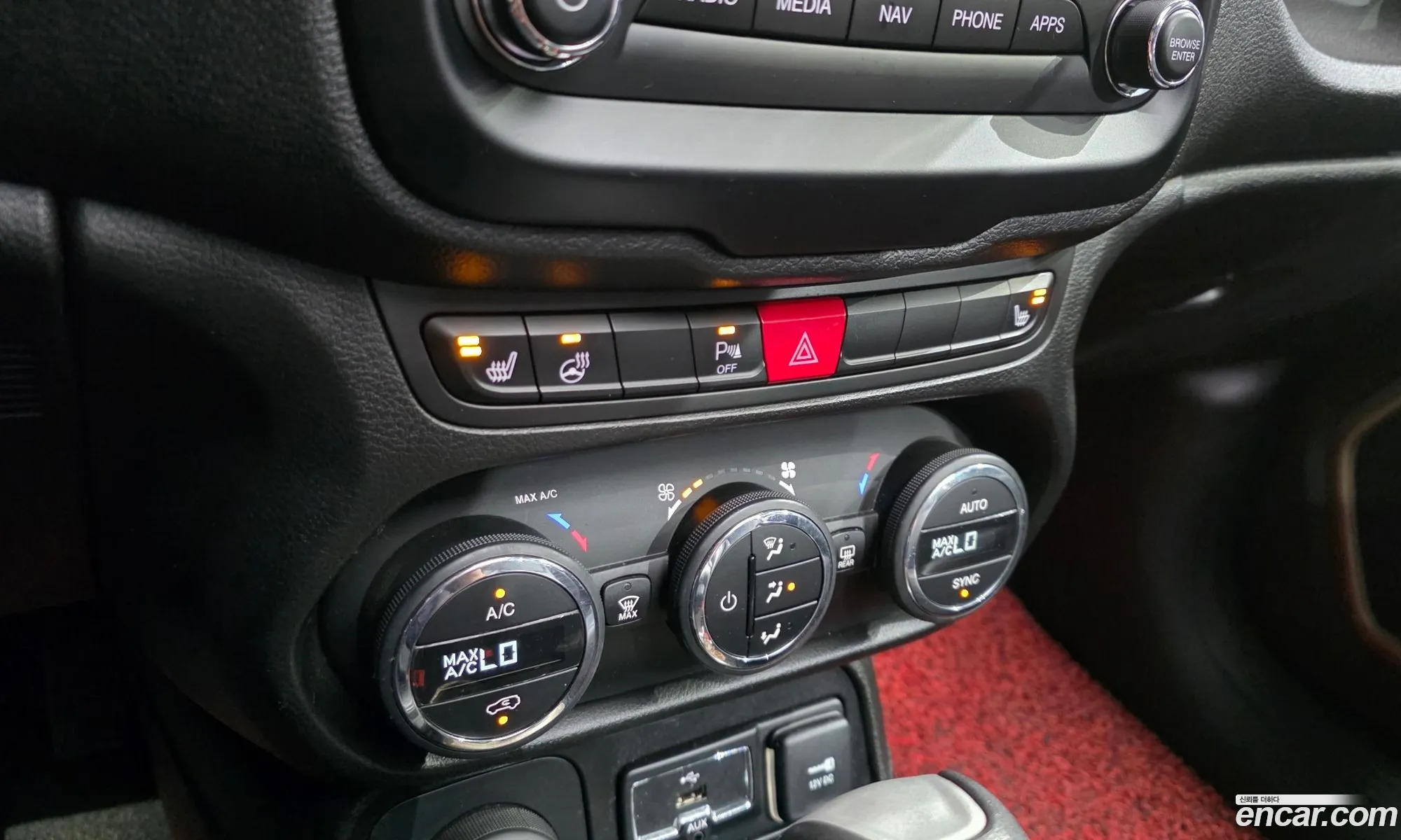 Jeep Renegade 2017 1C4BU0000HPF46665 — 19