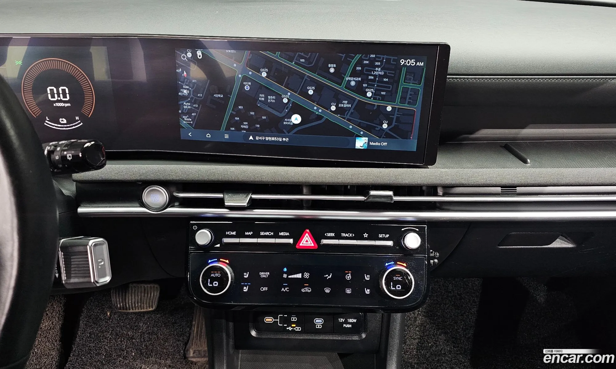 Hyundai Tucson Hybrid 2024 — 16