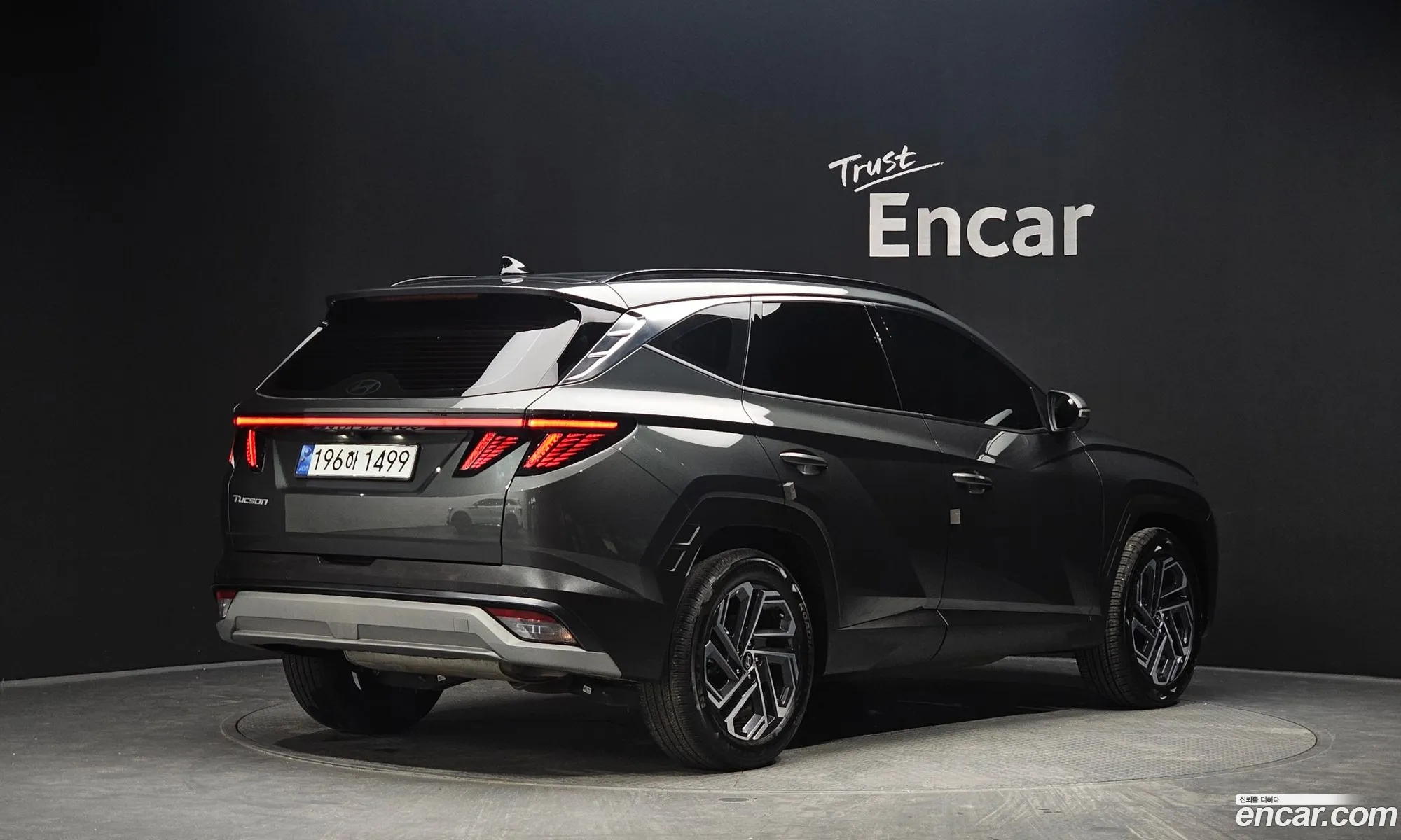 Hyundai Tucson Hybrid 2024 — 17