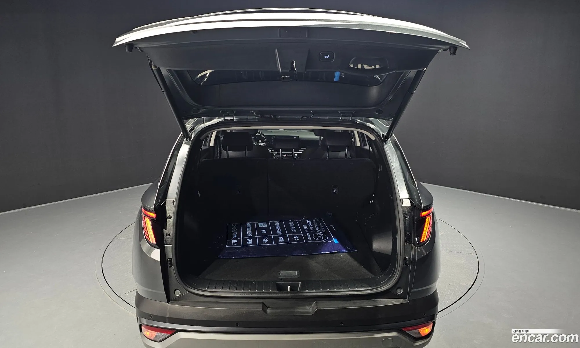 Hyundai Tucson Hybrid 2024 — 11