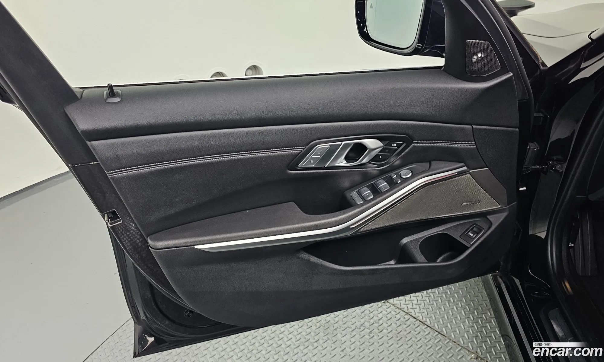 BMW 3 Series 2021 — 10