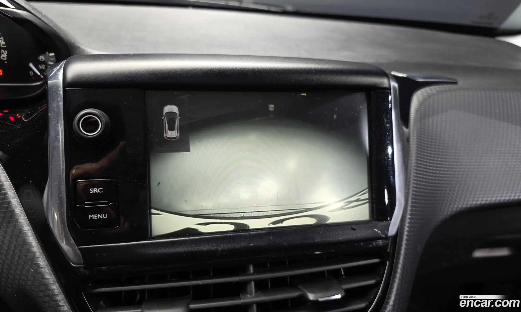 Peugeot 2008 2017 VF3CUBHYMHY000970 — 19