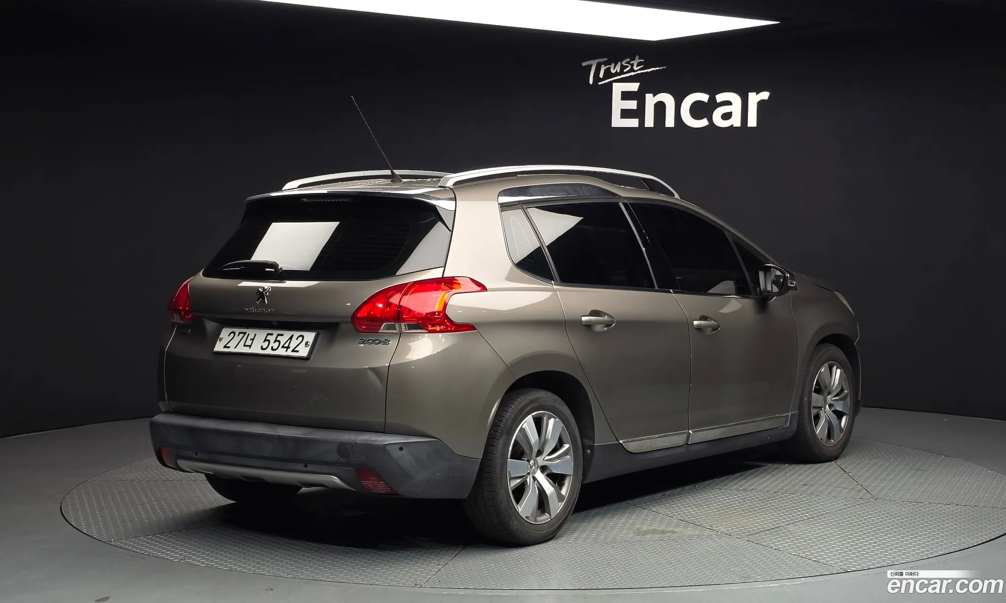 Peugeot 2008 2017 VF3CUBHYMHY000970 — 10
