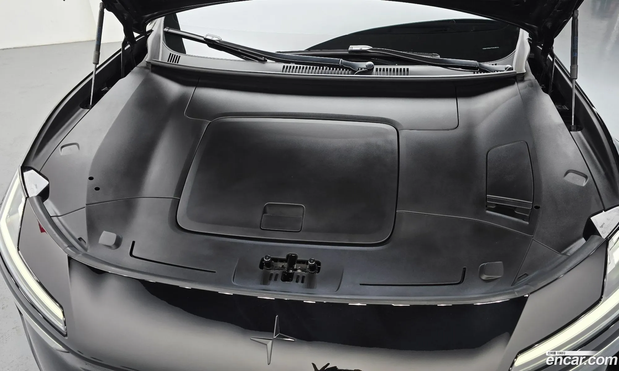 Polestar Polestar 4 2025 — 21