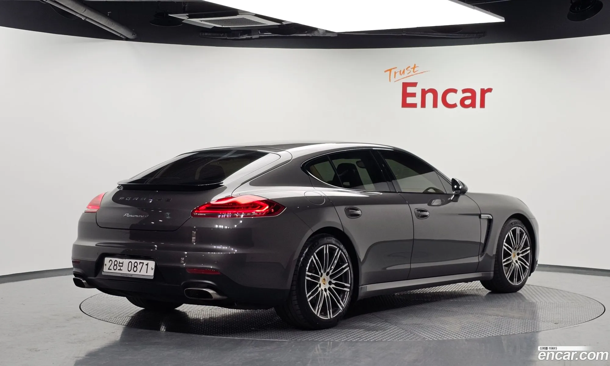 Porsche Panamera 2016 WP0AA297XGL000755 — 17