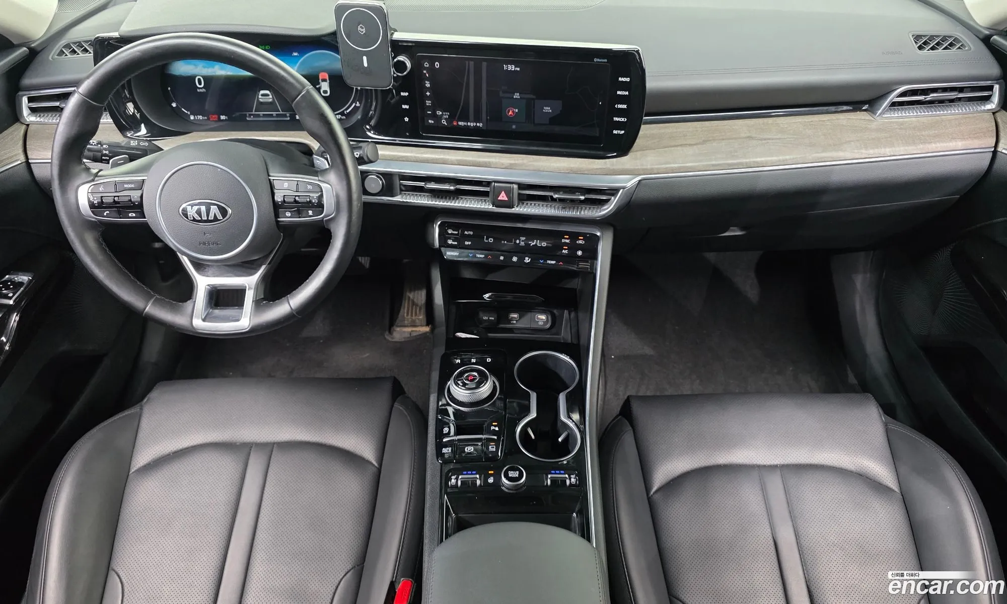 Kia K5 2020 KNAG341ABLA057492 — 3