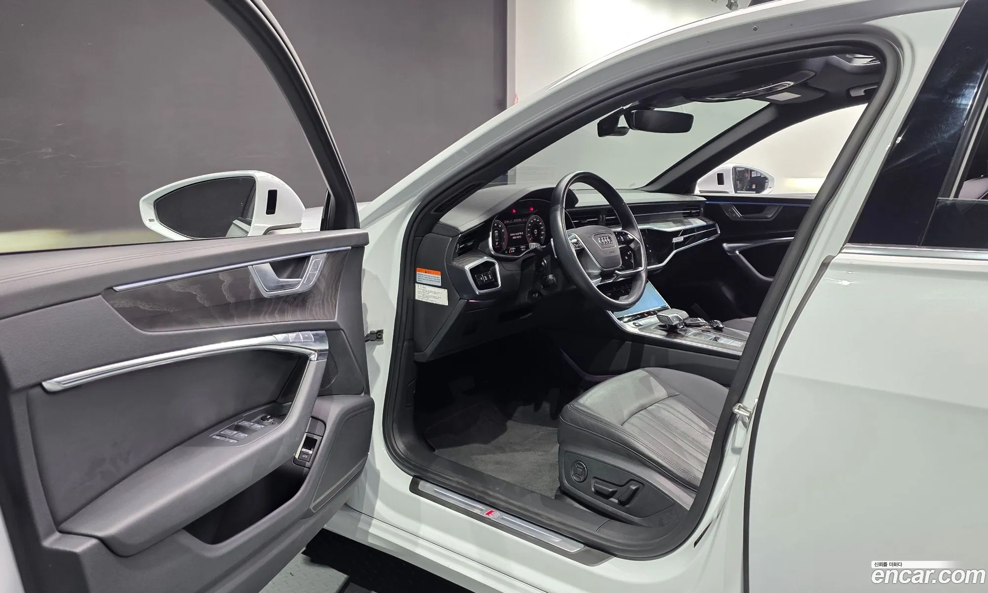 Audi A6 2023 — 2