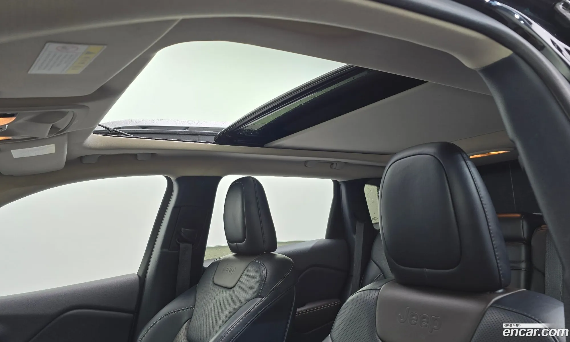 Jeep Cherokee 2016 — 18