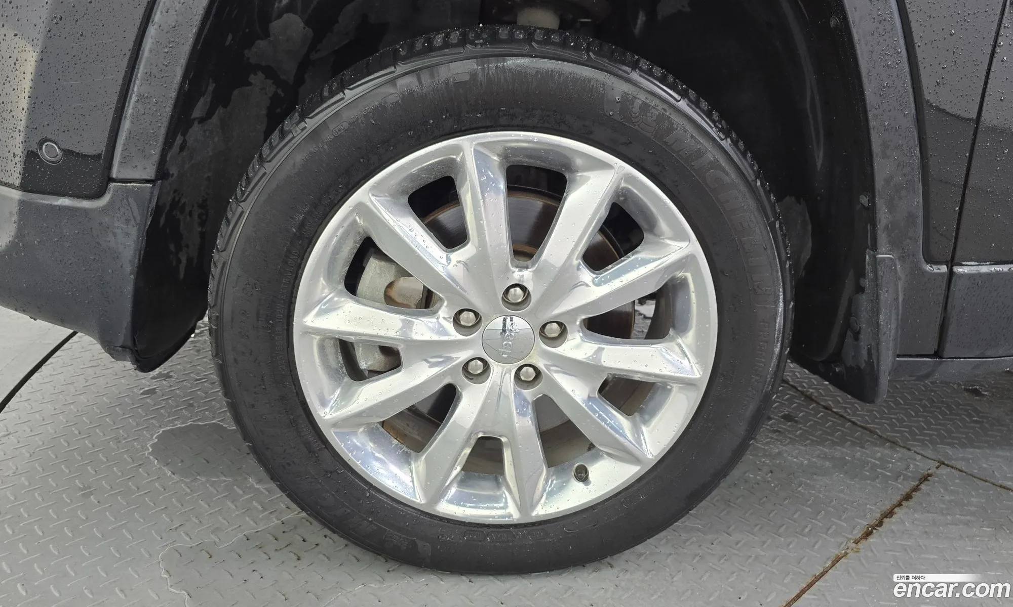 Jeep Cherokee 2016 — 12