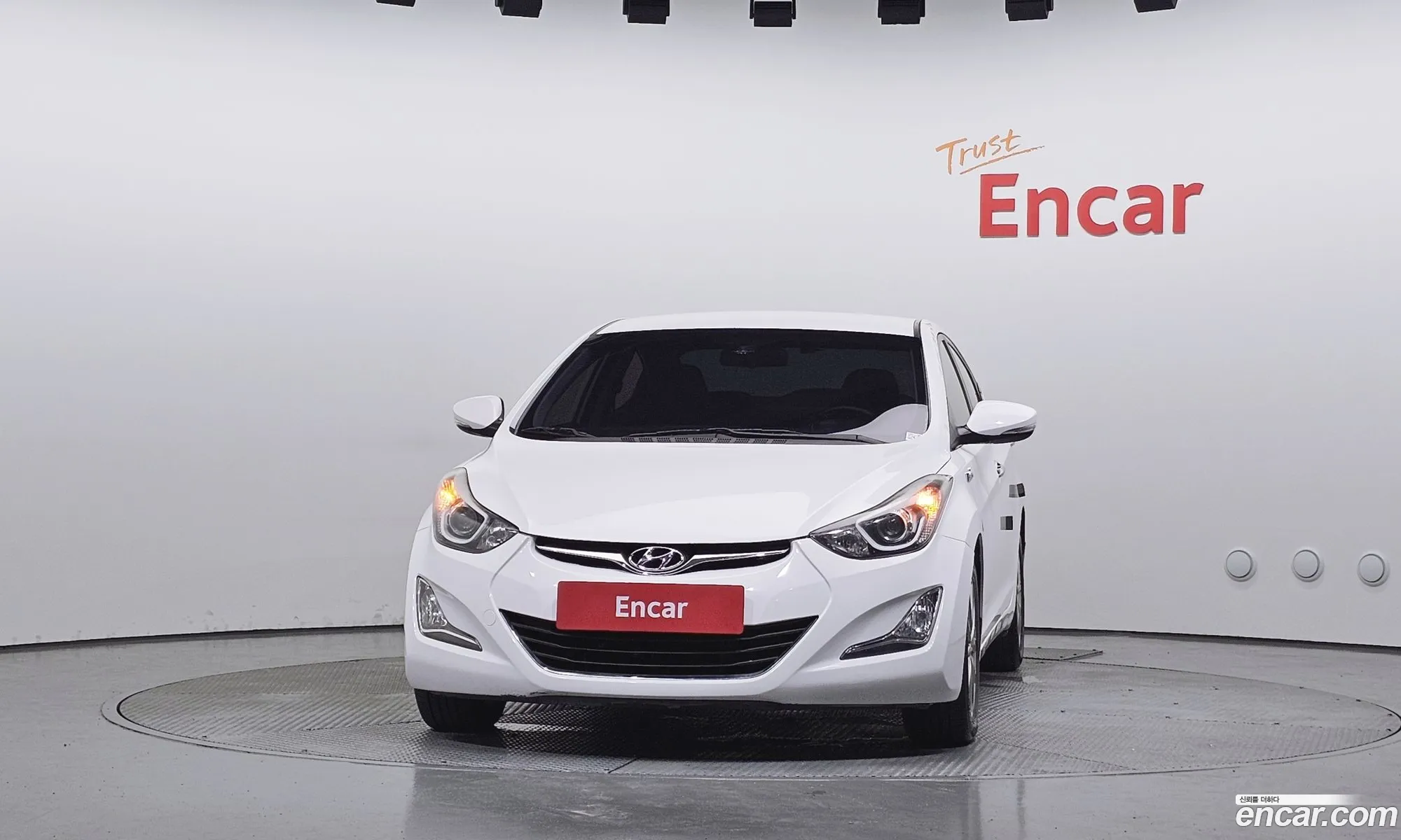 Hyundai Elantra 2014 KMHDG41UBEU048488 — 2