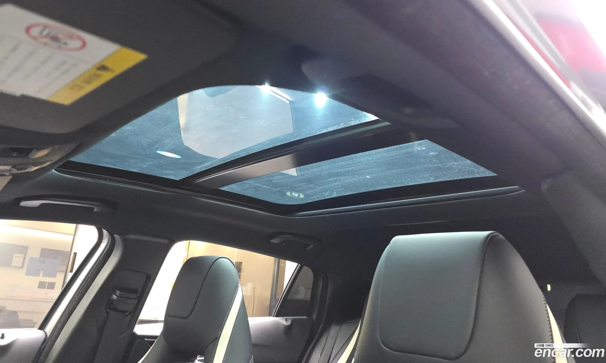 Infiniti Q30 2017 SJKCH53E7HA051637 — 16