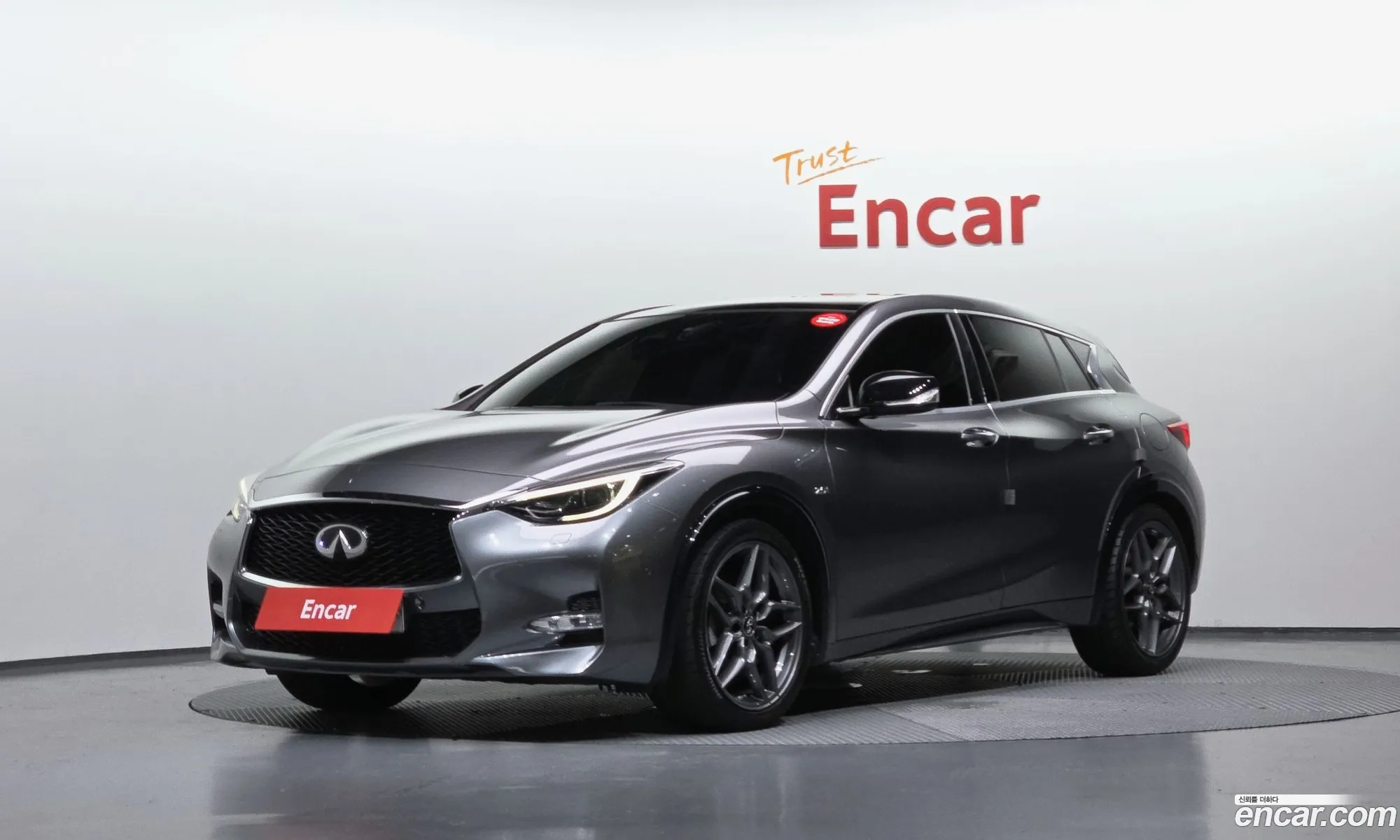 Infiniti Q30 2017 SJKCH53E7HA051637 — 29