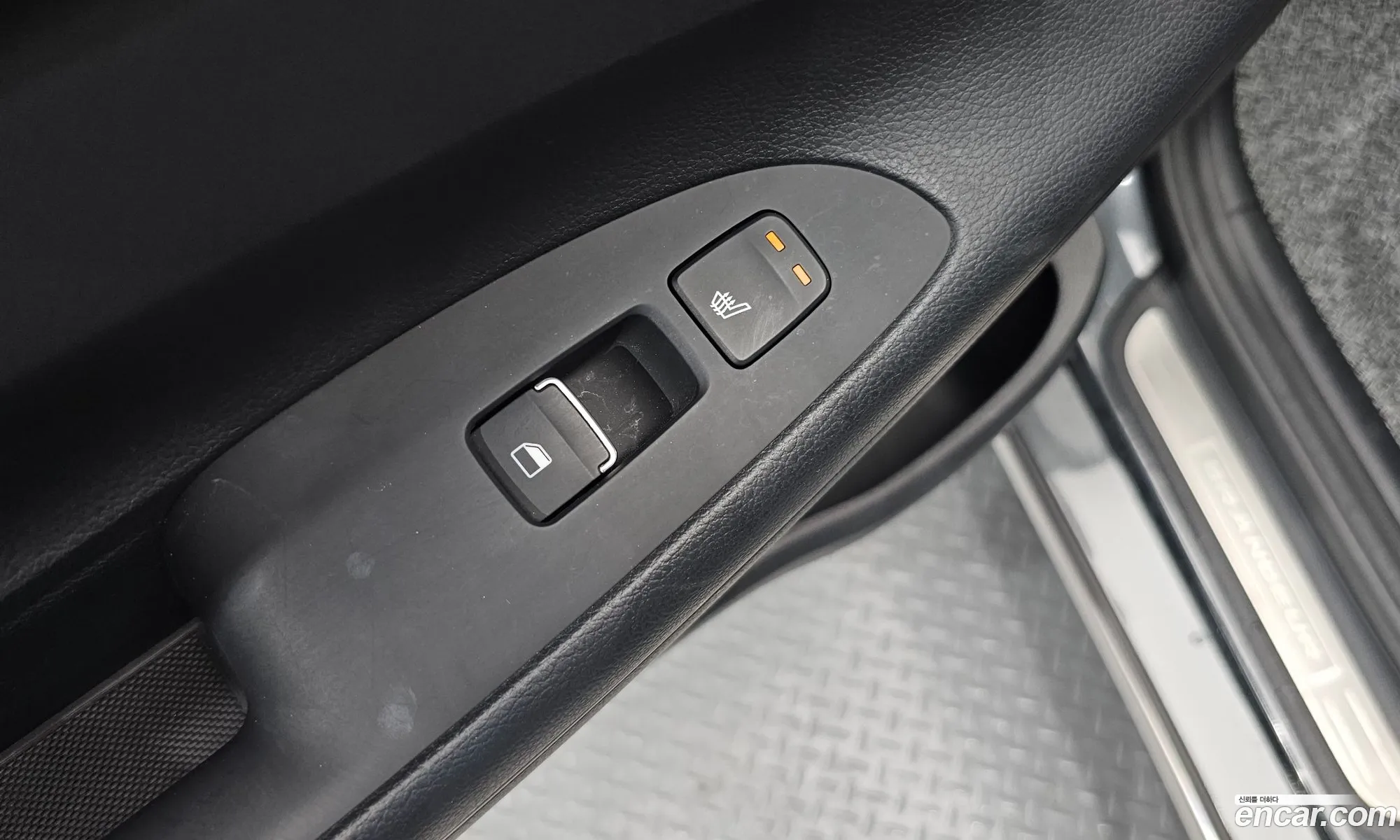 Hyundai Grandeur IG 2019 — 27