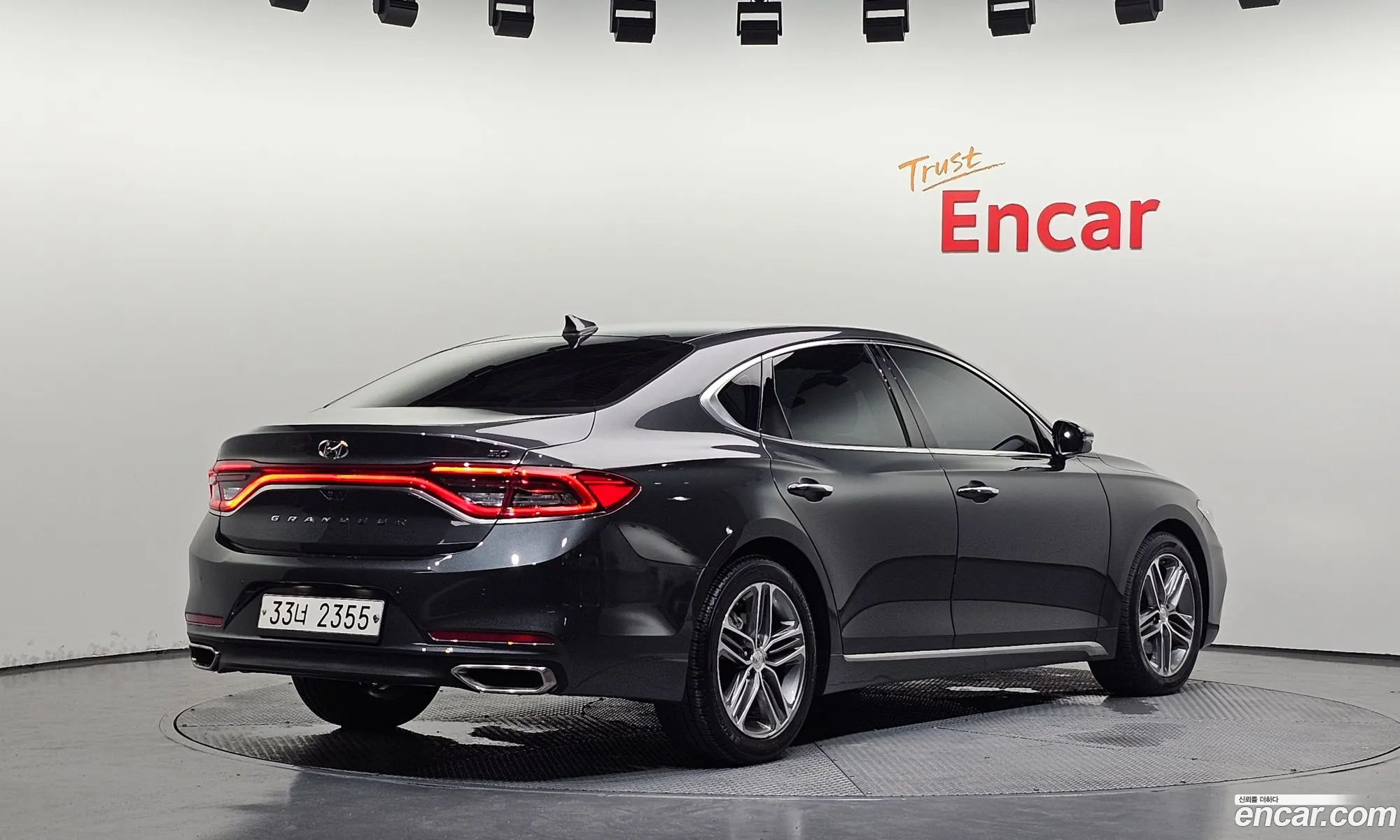 Hyundai Grandeur IG 2019 — 23
