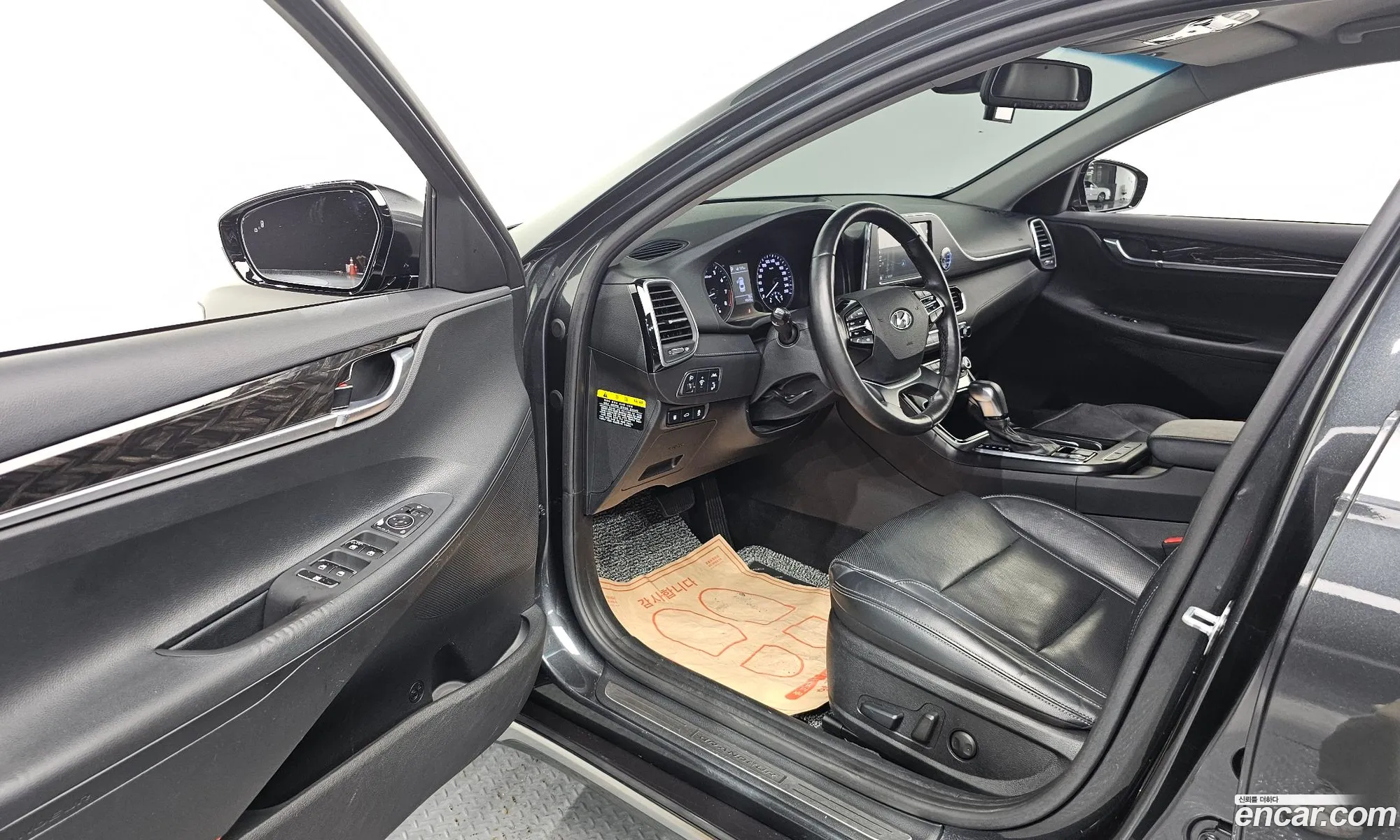 Hyundai Grandeur IG 2019 — 15