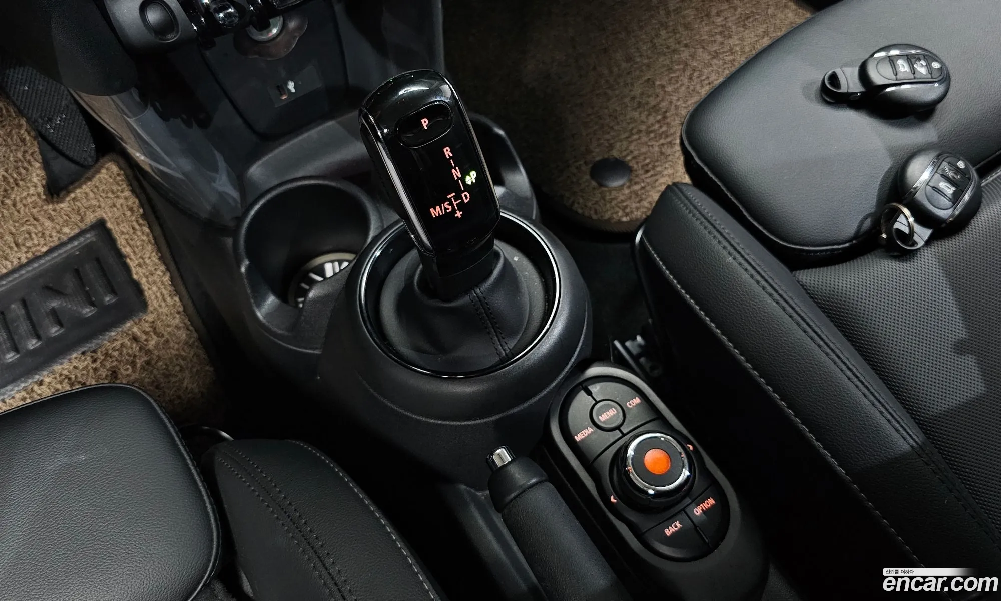 Mini Cooper 2020 WMWXV7102M2N30954 — 22