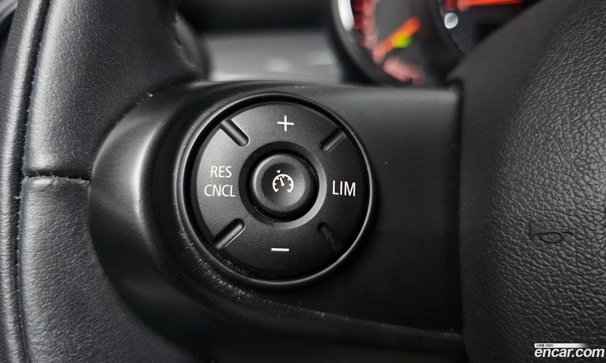Mini Cooper 2020 WMWXV7102M2N30954 — 16