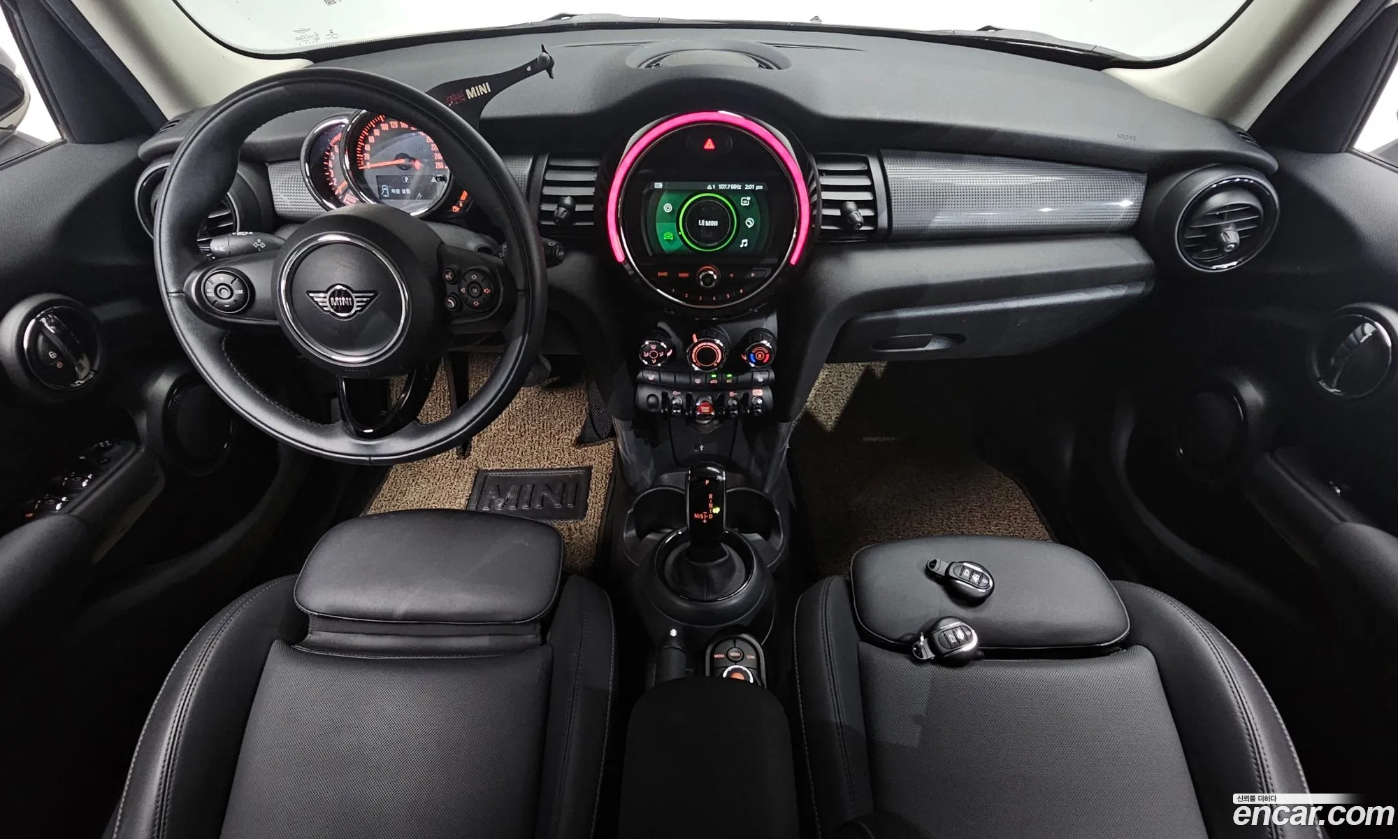 Mini Cooper 2020 WMWXV7102M2N30954 — 14