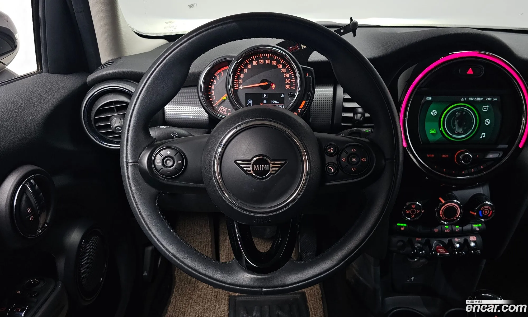 Mini Cooper 2020 WMWXV7102M2N30954 — 3
