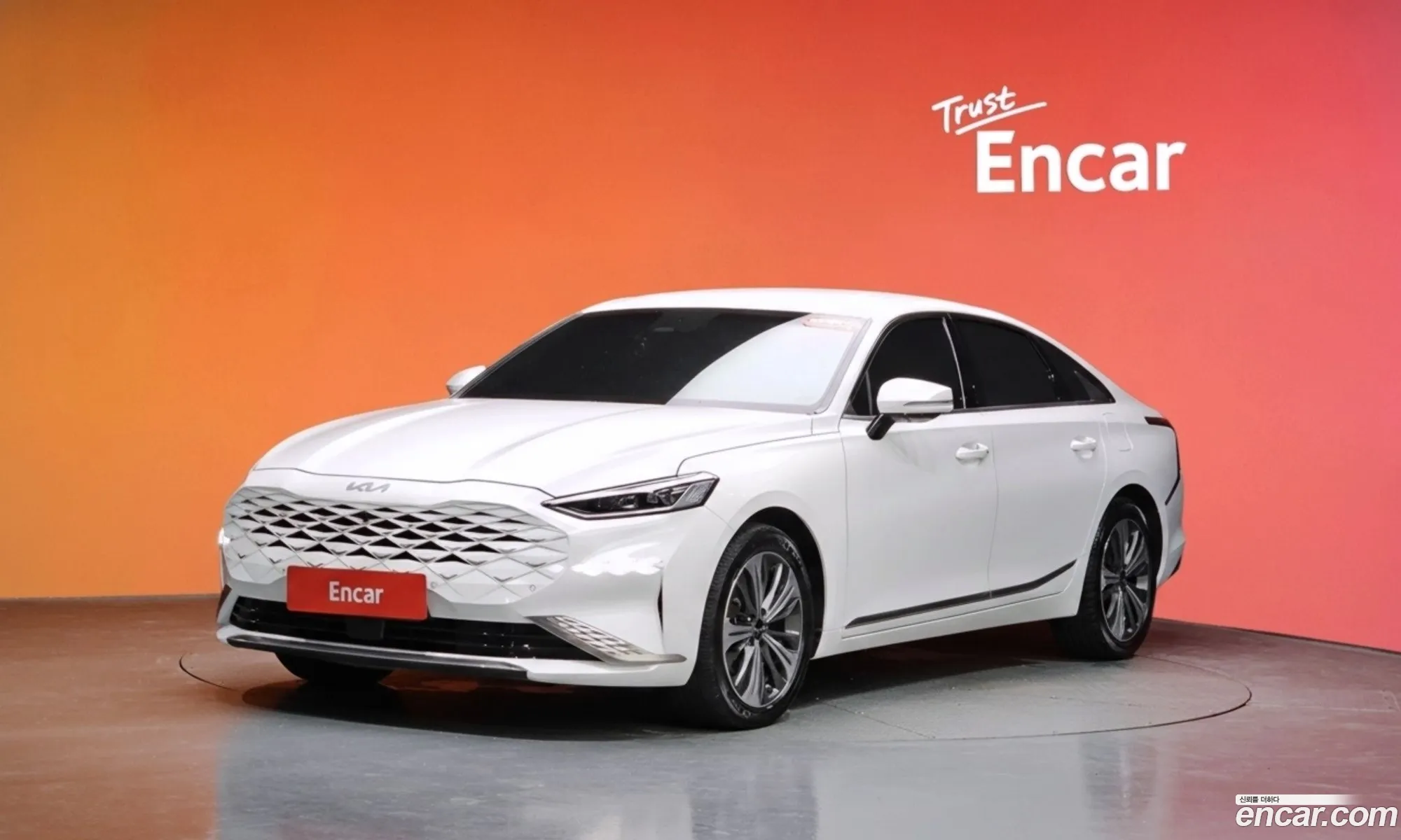 Kia K8 Hybrid 2022 — 4