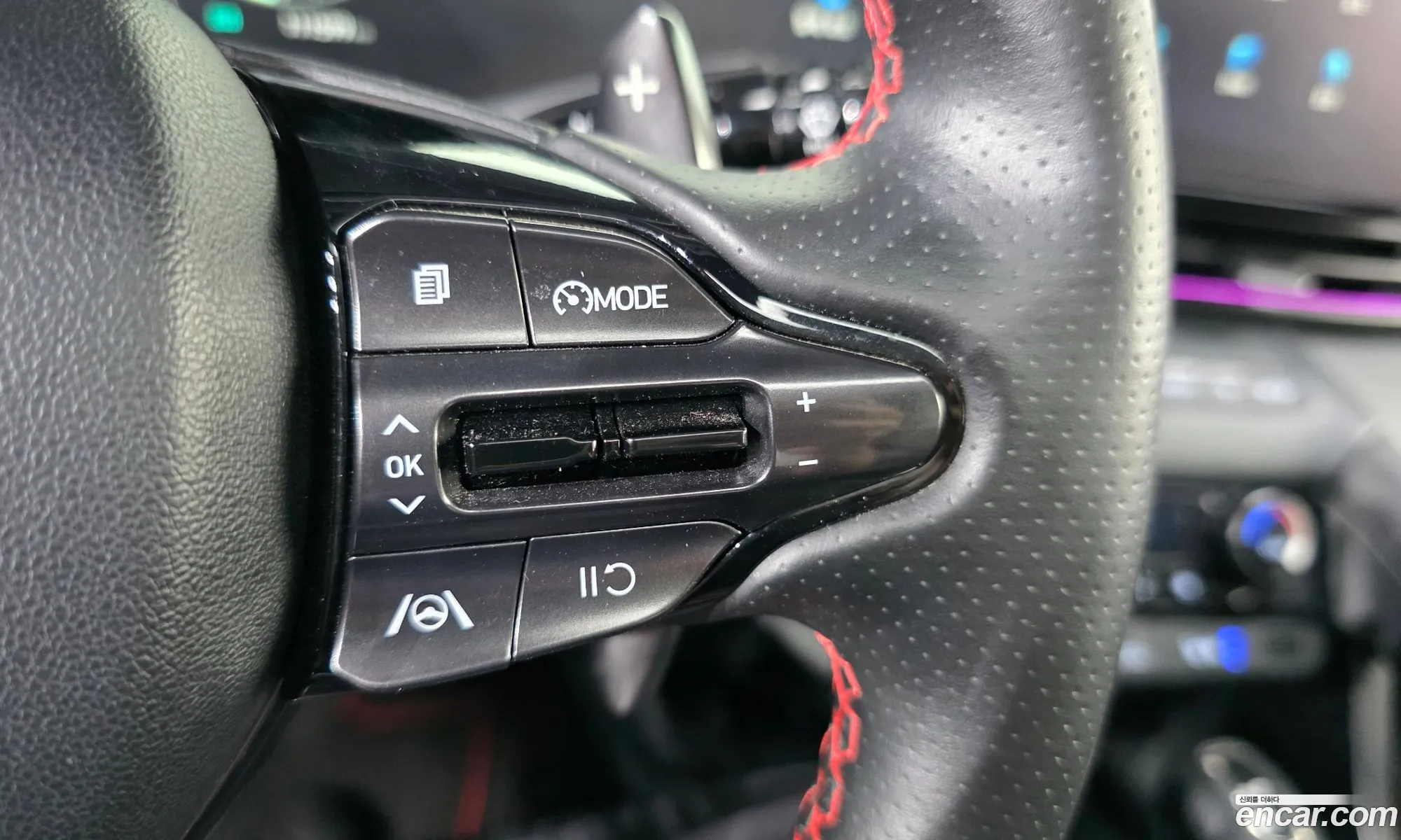 Hyundai Elantra 2021 — 32