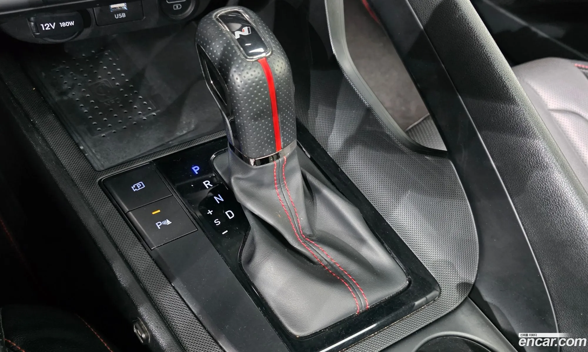 Hyundai Elantra 2021 — 2