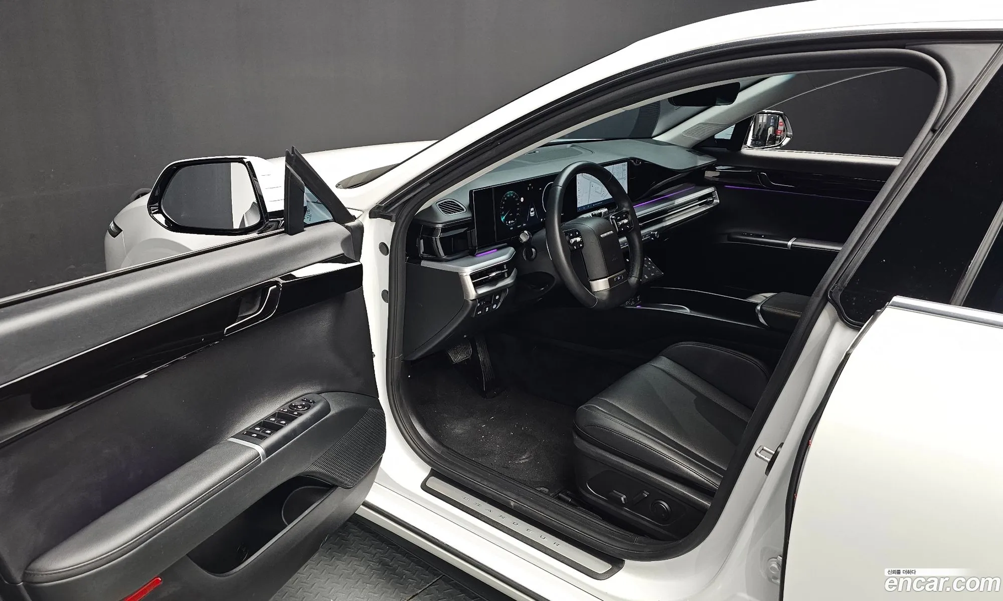 Hyundai Grandeur Hybrid 2024 — 8