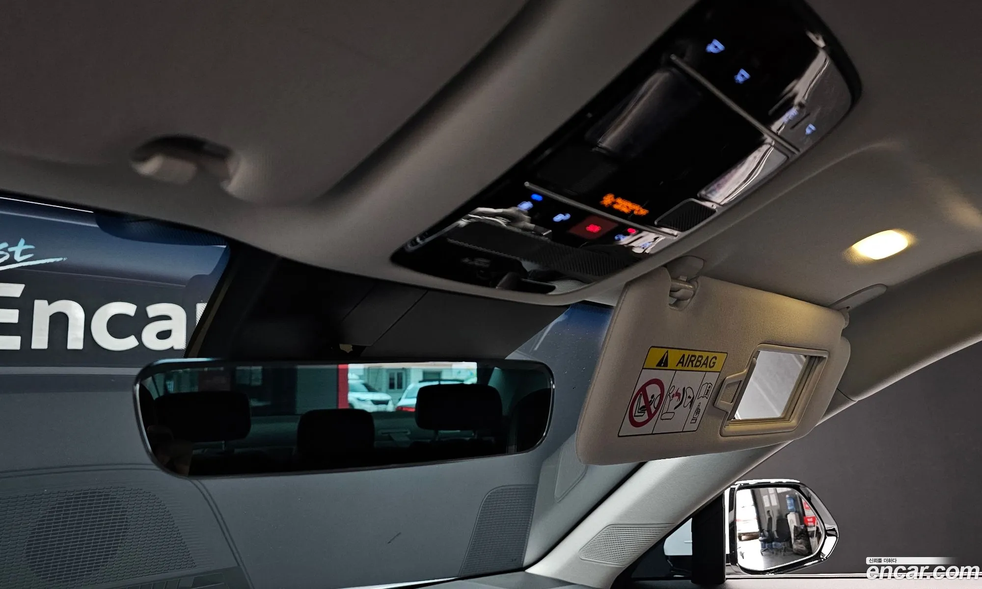 Hyundai Grandeur Hybrid 2024 — 20