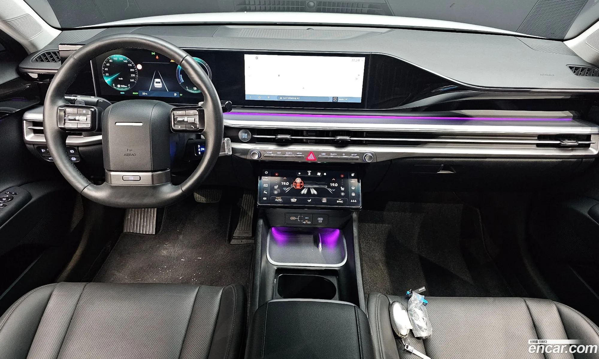 Hyundai Grandeur Hybrid 2024 — 9