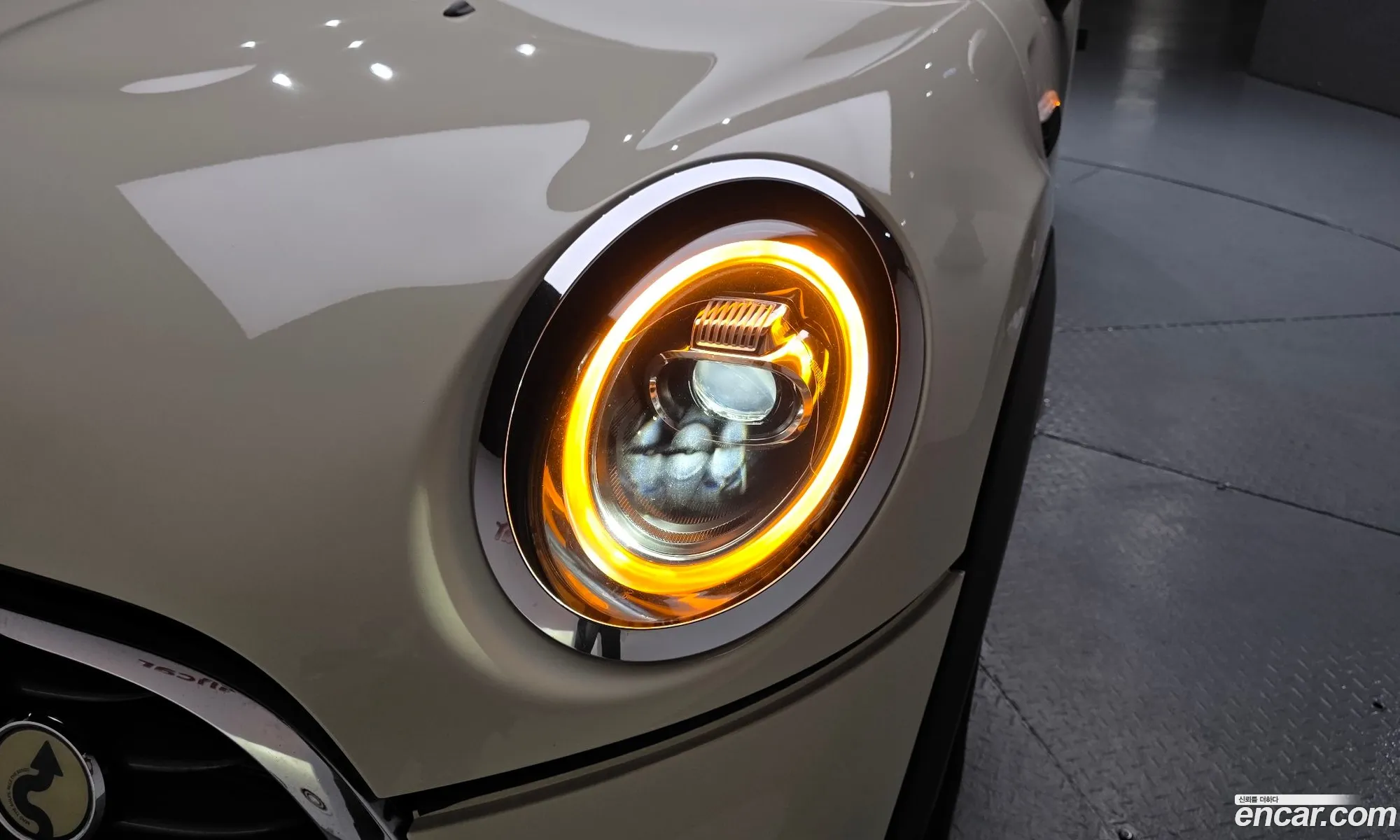 Mini Cooper 2018 WMWXP5102K2H39920 — 5