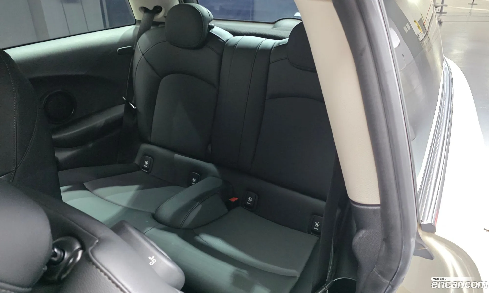 Mini Cooper 2018 WMWXP5102K2H39920 — 30