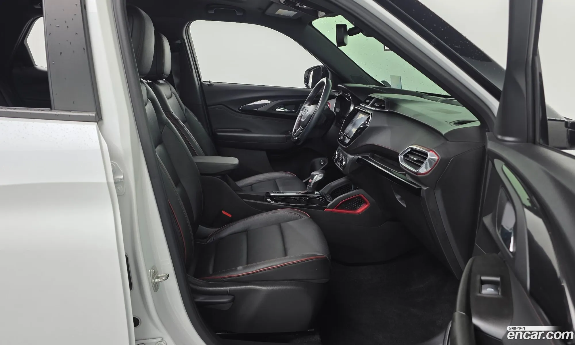 Chevrolet (GM Daewoo) Trailblazer 2020 — 35