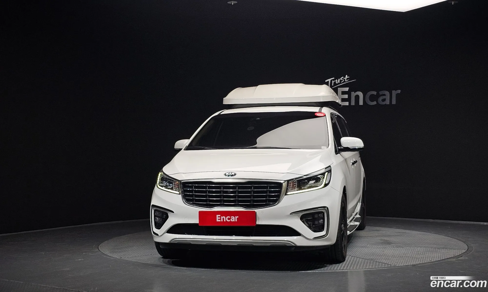 Kia Carnival 2020 KNAMC81ABLS645069 — 3