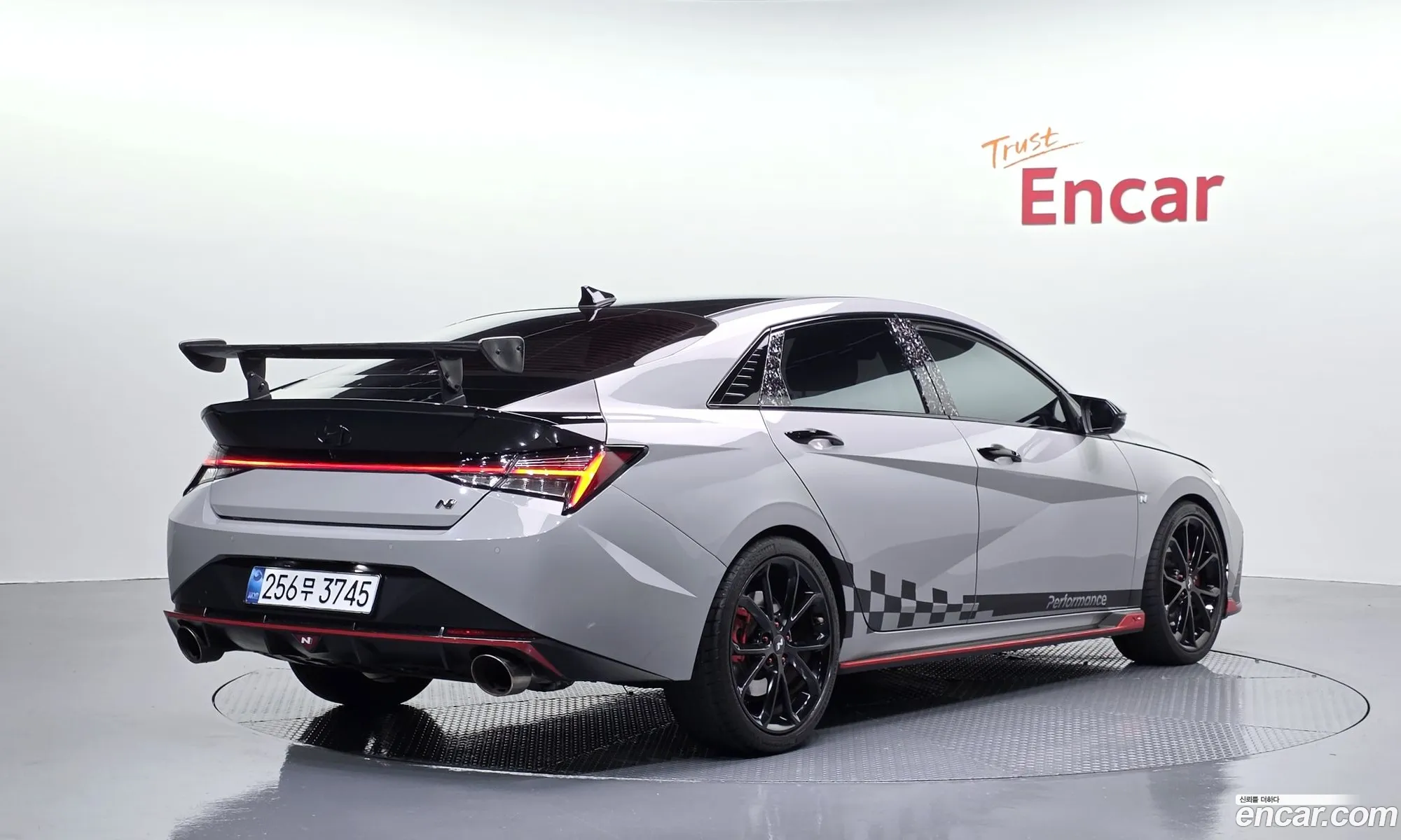 Hyundai Elantra 2021 — 26