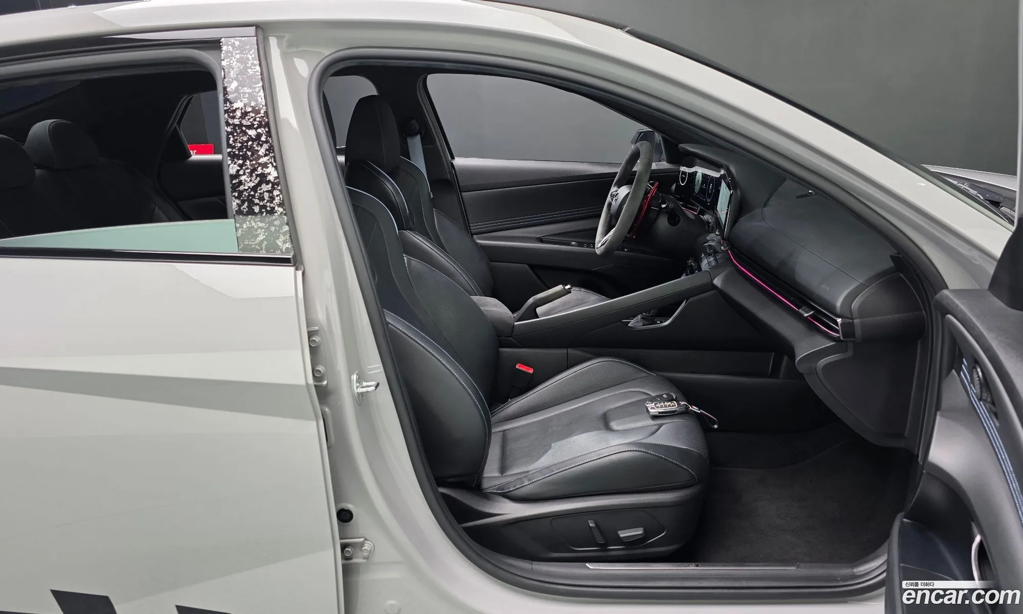 Hyundai Elantra 2021 — 21
