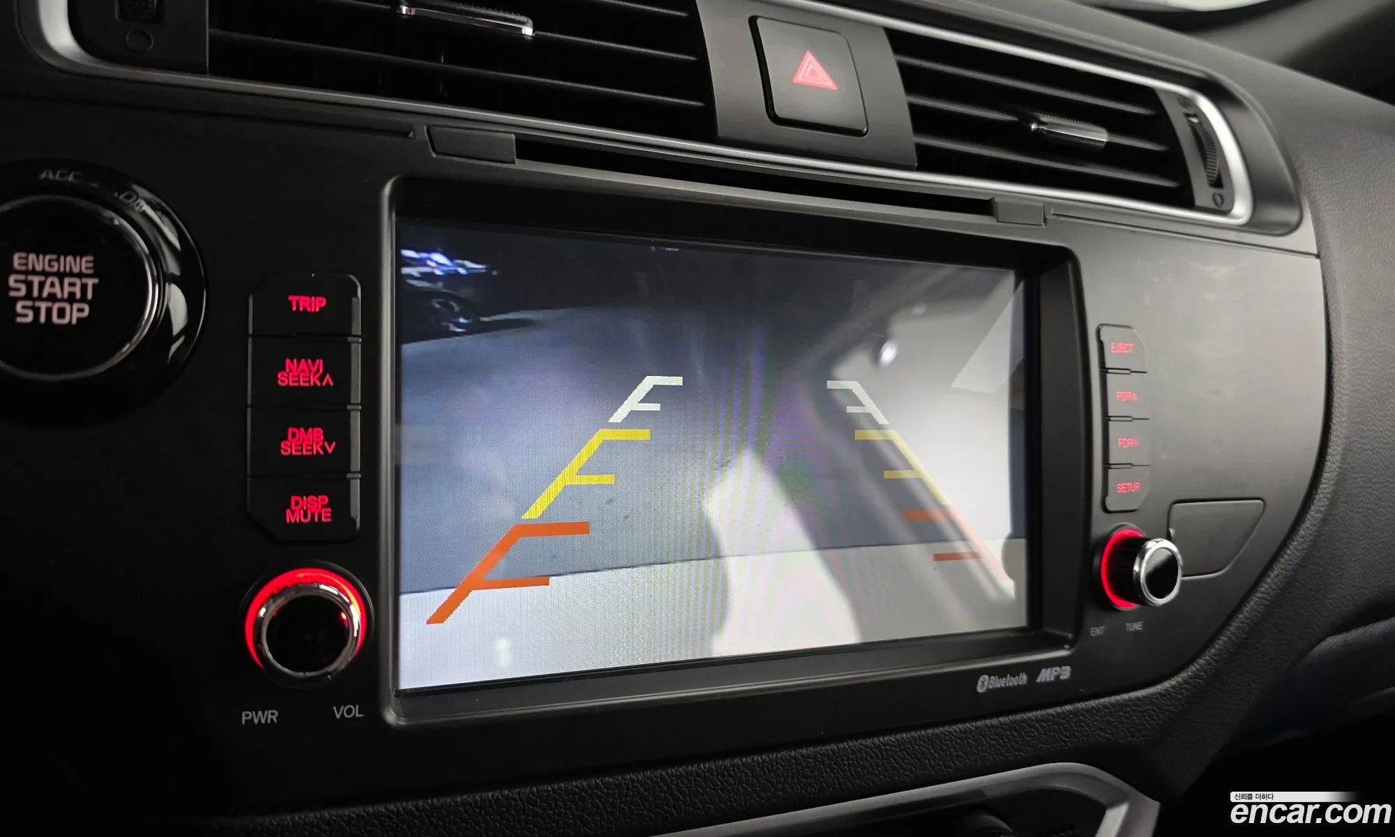 Kia Pride 2015 — 17