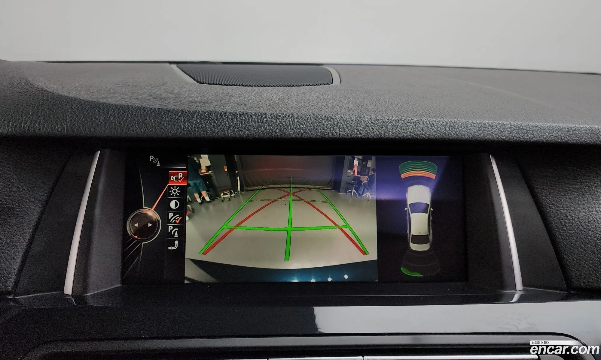 BMW 5 Series 2016 WBA5D3108GGV82664 — 12